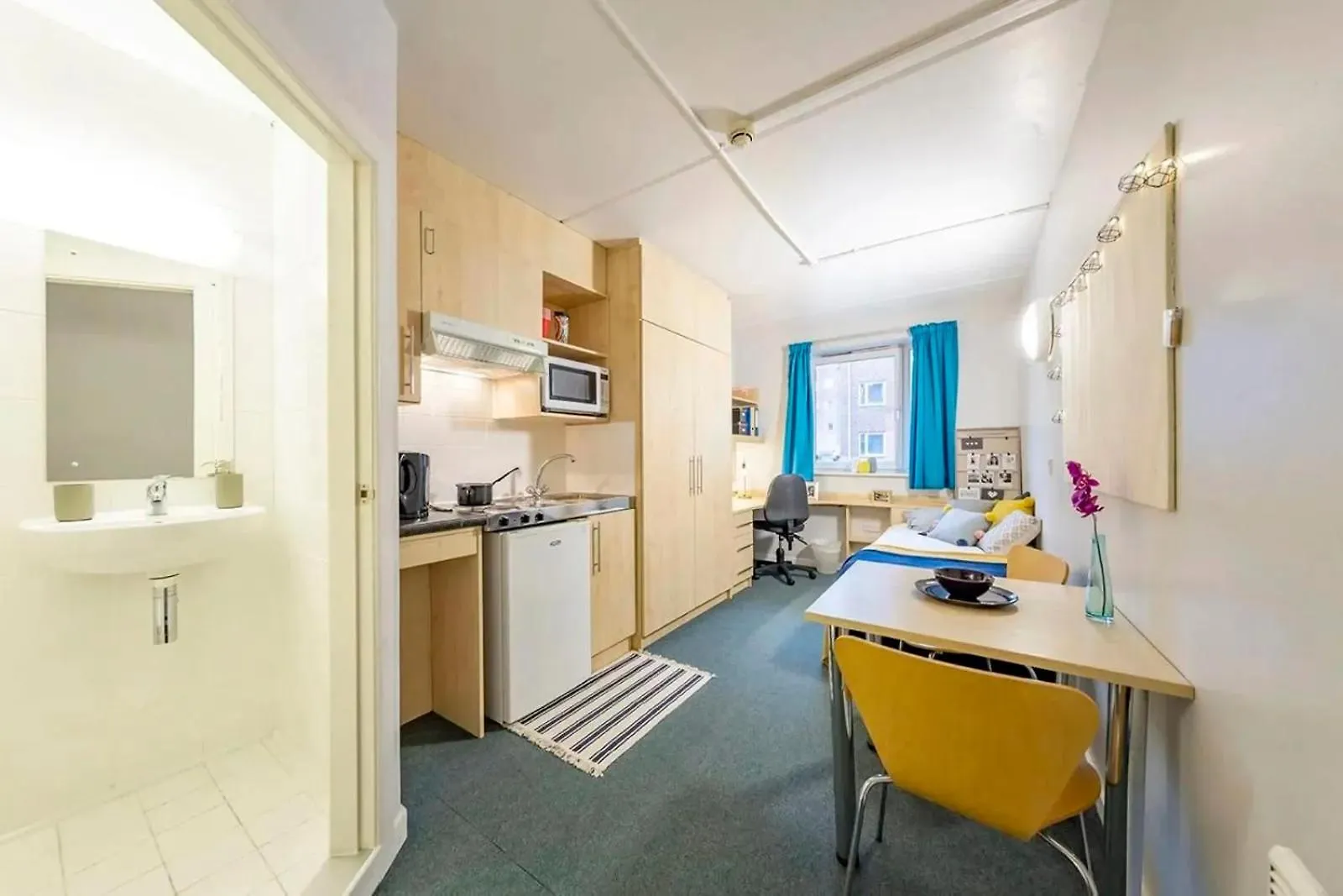Broadgate Park Beeston Nottingham Apartment